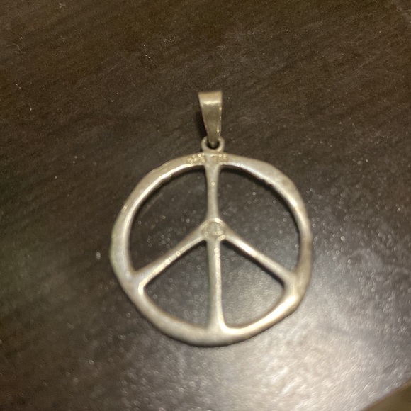 925 Peace Sign Pendant - Picture 2 of 4